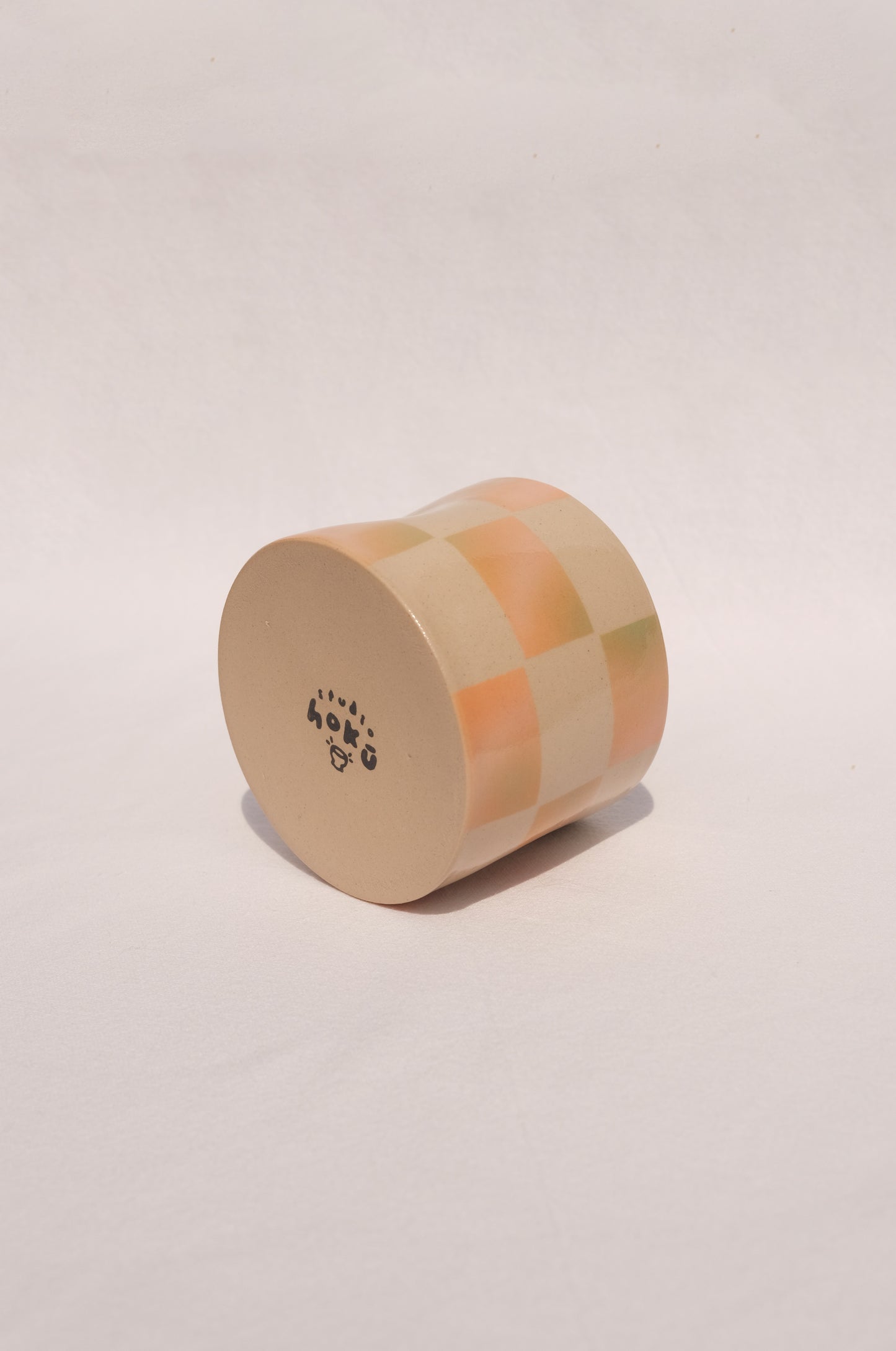 Lume pinch cup