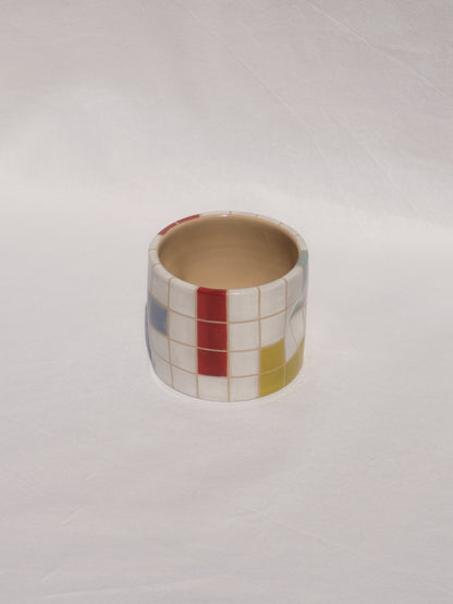 Tetris pinch cup