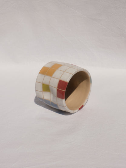 Tetris pinch cup