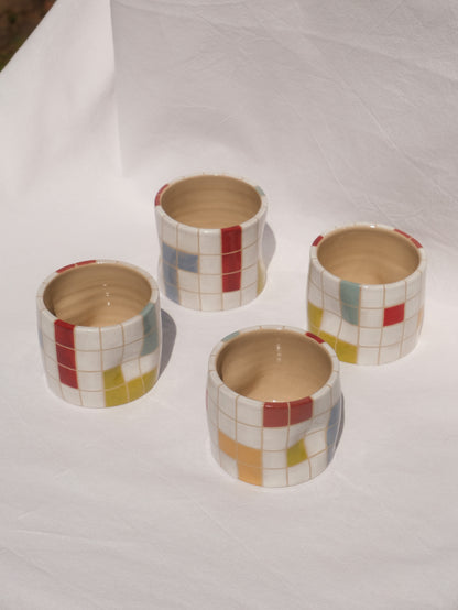 Tetris pinch cup