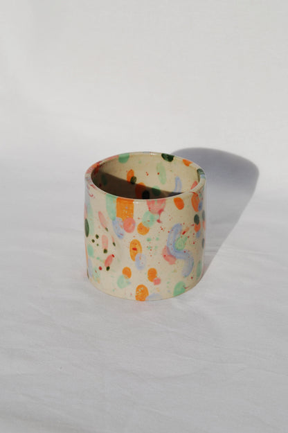 Watercolor pinch cup